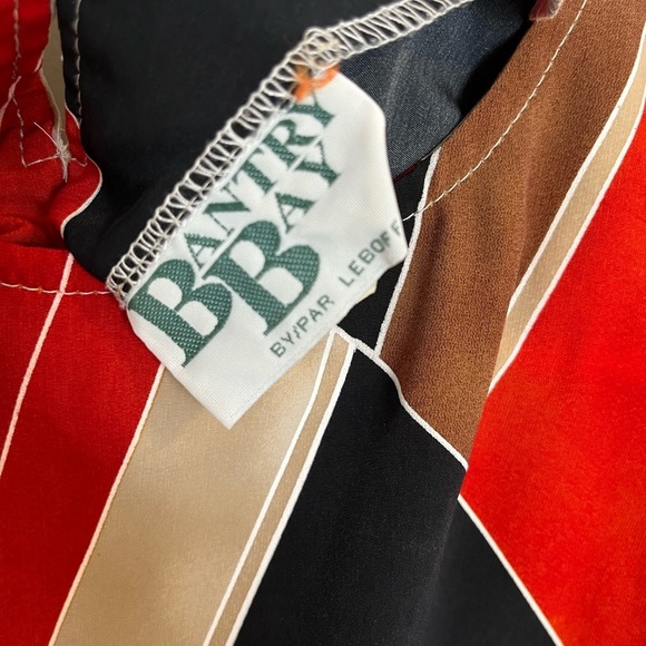 ABSTRACT Vintage Blouse Short Sleeves Black Red Tan Size Large Retro Print - Picture 5 of 10